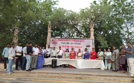 पक्षियों के लिए 101 परिंडा ओर दाना किया निशुल्क वितरण