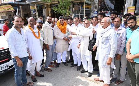 बहरोड़ में किया नेता प्रतिपक्ष का स्वागत