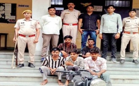 शहर कोतवाली थाना पुलिस की कार्यवाही: लूट, चोरी और नकबजनी करने वाली गैंग के 5 शातिर बदमाश गिरफ्तार