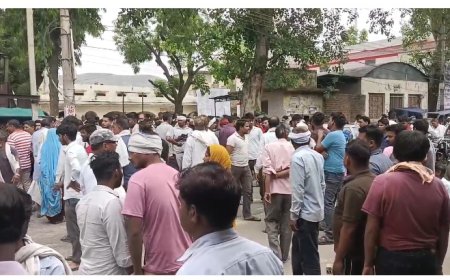 मकान निर्माण कार्य करते समय विधुत लाईन से लगा करंट युवक की मौत