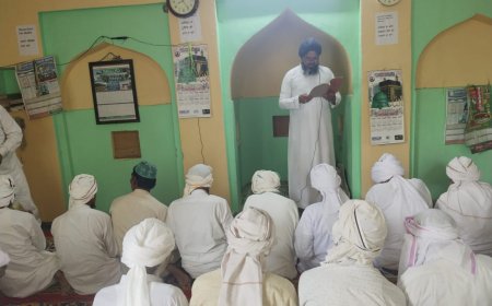 ईदुल जुहा का पर्व धूमधाम से मनाया नमाज अता कर सभी के अमन चैन की दुआ की