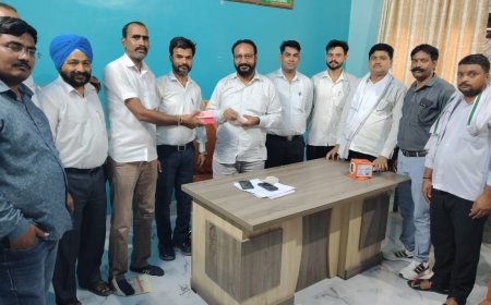 नगरपालिका रामगढ़ व नोगावां के नवनियुक्त पैनल अधिवक्ताओं ने किया विधायक का स्वागत