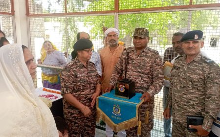 शहीद की पुण्यतिथि पर हवन यज्ञ व प्रसाद वितरण