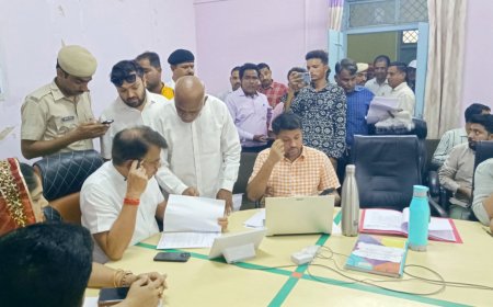 जिला कलेक्टर पुखराज सैन रहे मकराना दौरे पर, पंचायत समिति के वी. सी. सभागार में सुनी समस्याएं