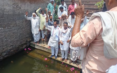 सीलीसेढ झील पर पहुंच कर जल देवता की पूजा अर्चना की किसान संघर्ष समिति ने