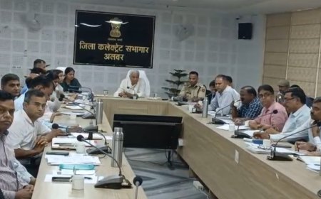 प्रभारी मंत्री किरोड़ी लाल मीणा ने वंदे गंगा जल अभियान की समीक्षा बैठक ली: कहा - प्रदेश में जल संरक्षण को लेकर काम हो रहा