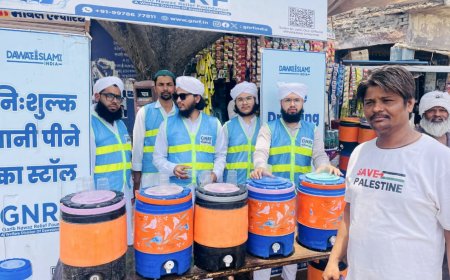 दावते इस्लामी की ओर से निशुल्क शरबत और ठंडे पेयजल की छबील लगाई