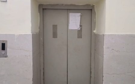 अलवर जिला अस्पताल की लिफ्ट  एक माह से खराब, मरीज परेशान