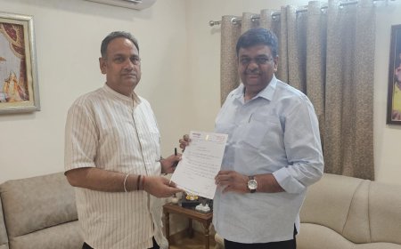 विधायक देवी सिंह शेखावत ने तालवृक्ष क्षेत्र की की समस्याओं के संबंध में  वन  मंत्री को सौंपा ज्ञापन