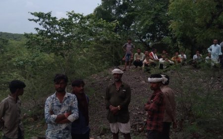 कुएं में गिरने से युवक की मौत, गहराई से शव निकालने मे हुई मशक्कत