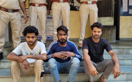 बाइक चोरी गिरोह का खुलासा, तीन आरोपी गिरफ्तार, एक नाबालिग निरुद्ध किया