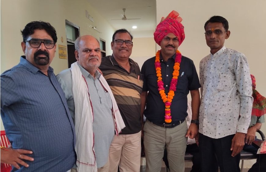 कनिष्ठ अभियंता पद से सहायक अभियंता पद पर पदोन्नति होने पर विदाई समारोह कार्यक्रम का आयोजन