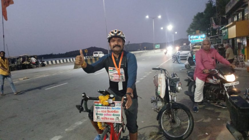 साइकिल मैन मुकेश कुमावत विश्व साइकिल दिवस और पर्यावरण दिवस पर 650 किमी की साइकिल यात्रा हेतु भीलवाड़ा से हुए रवाना गुरला में स्वागत