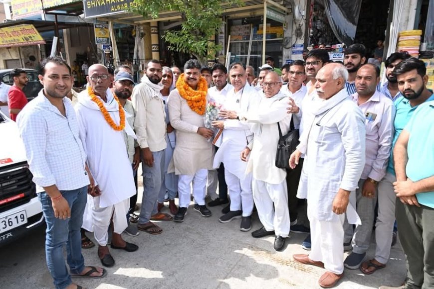 बहरोड़ में किया नेता प्रतिपक्ष का स्वागत
