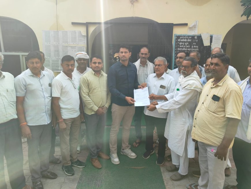 बहरोड़ में जिला स्तर के कार्यालय खोलने हेतु दिया ज्ञापन