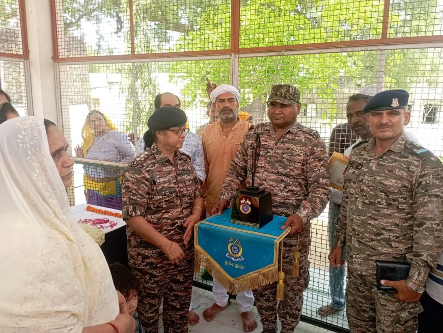 शहीद की पुण्यतिथि पर हवन यज्ञ व प्रसाद वितरण