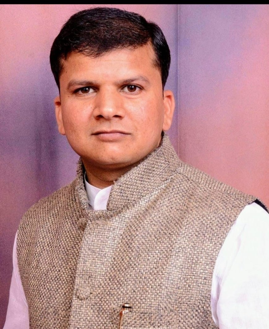 एमजेएफ लायन डॉ रिंकू मेहता बने प्रांत के केबिनेट सचिव अवार्ड्स