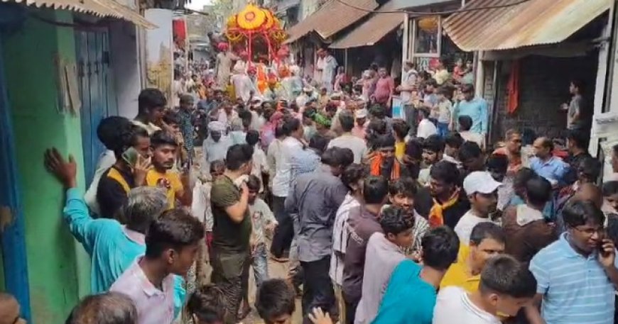 श्री सीताराम जी महाराज ने किया नगर भ्रमण :श्रृद्धालुओं ने किए श्री सीताराम जी महाराज के दर्शन
