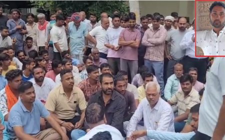 गाय को बचाने के प्रयास में युवक की करंट लगने से मौत 50 लाख के मुआवजे की मांग प्रदर्शन