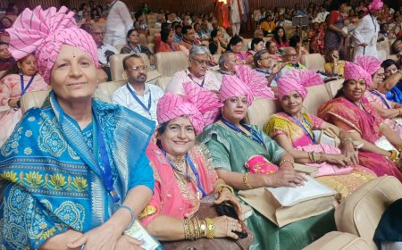 महावीर इंटरनेशनल गोल्डन जुबली सेलिब्रेशन में बोरावड़ की वीराओं ने लिया भाग