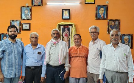 धूमधाम से मनाया गया गुरु पूर्णिमा महापर्व