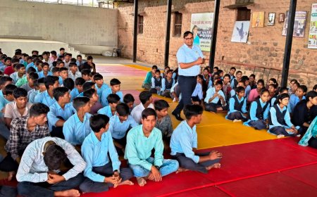 अंतर्राष्ट्रीय विश्व न्याय दिवस पर विधिक जागरूकता शिविर का आयोजन