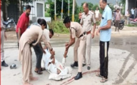 पिकअप की टक्कर से बाईक सवार सब्ज़ी विक्रेता की मौत