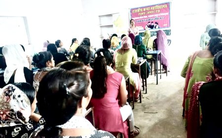 कन्या महाविद्यालय टपूकड़ा में छात्राओं को दी गई पीसीपीएनडीटी एक्ट की जानकारी