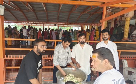 श्रावण सोमवार पर सेन सेवा संस्थान ने हरणी महादेव में किया भव्य प्रसाद वितरण