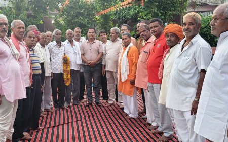 माली समाज विकास सेवा संस्थान पुर के तत्वावधान में माली महासभा के नवनियुक्त पदाधिकारियों का किया स्वागत-सम्मान