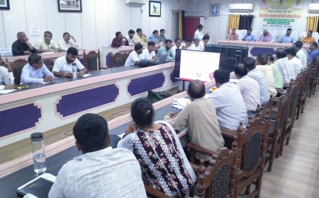 पंचायतीराज मंत्री ने ली अधिकारियों की बैठक:  स्वच्छता से समझौता नहीं, विकास कार्यों की गुणवत्ता हो सुनिश्चित- पंचायतीराज मंत्री