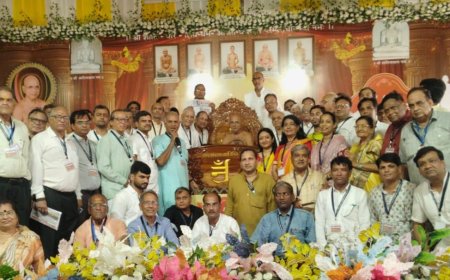 कलम को अनुभव की स्याही से समर्थ बनाएं आचार्य श्री वर्धमान सागर जी महाराज टोंक में शांति समागम राष्ट्रीय पत्रकार संगोष्ठी संपन्न