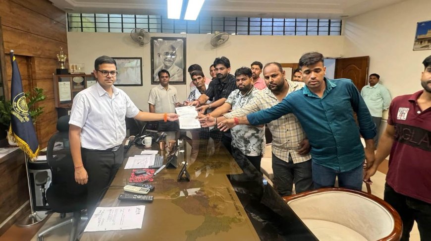 दौसा कलेक्टर को ज्ञापन सौंपा, विप्र कल्याण बोर्ड के गठन की मांग, सीएम के नाम दिया ज्ञापन