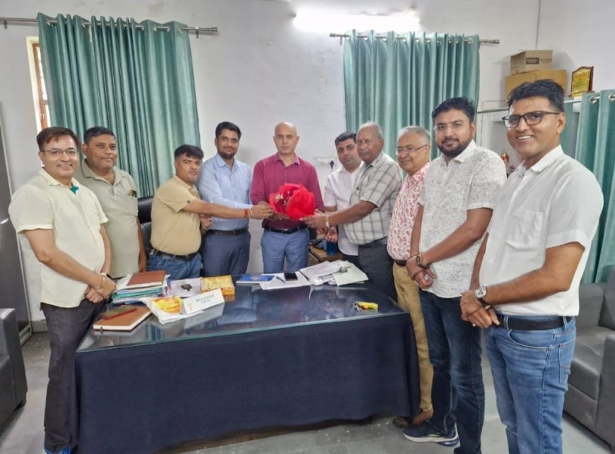 लायंस क्लब खैरथल मंडी ने मनाया डाक्टर डे व सीए डे