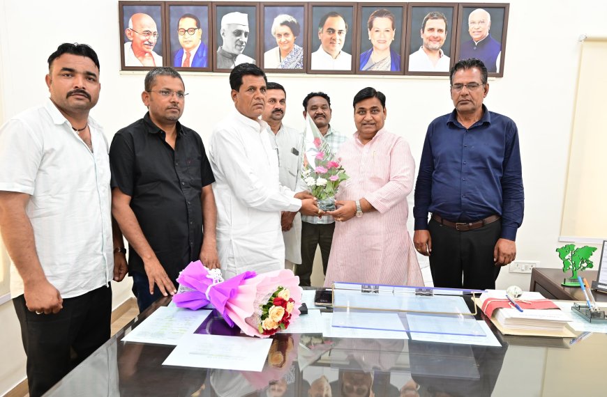 कांग्रेस प्रत्याशी मेवाड़ा ने जयपुर में कांग्रेस प्रदेशाध्यक्ष व नेता प्रतिपक्ष से शिष्टाचार भेंट की