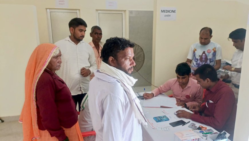 नौगावा  शिवयोग आरोग्य रक्षा केंद्र का उद्धघाटन समारोह हुआ आयोजित, 300 से अधिक मरीजों को दिया निशुल्क परामर्श