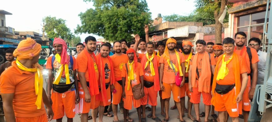 गोविंदगढ़ से कांवड़ियों का दल हरिद्वार रवाना:20 श्रद्धालु पैदल कांवड़ लाएंगे, 23 जुलाई को करेंगे शिव अभिषेक