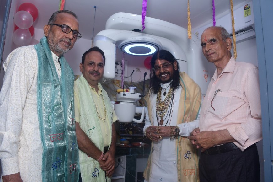 महुवा केजीबी डेंटल हॉस्पिटल  पर डेंटल सीटी स्केन मशीन का मोहन पुरी महाराज ने किया शुभारम्भ