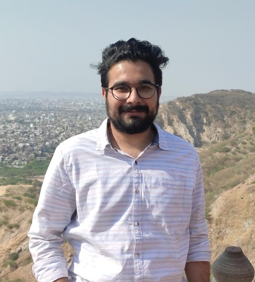 उदयपुरवाटी के लाल तूने कर दिया कमाल: अमित सैनी के डॉक्टर बनने पर कस्बे में खुशी की लहर