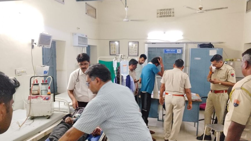 नेशनल हाईवे पर दो बाइकों की आमने-सामने भिड़ंत, एक की मौत, पति-पत्नी गंभीर घायल