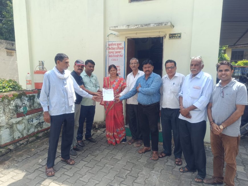 राजस्थान शिक्षक संघ प्रगतिशील ने दिया ज्ञापन