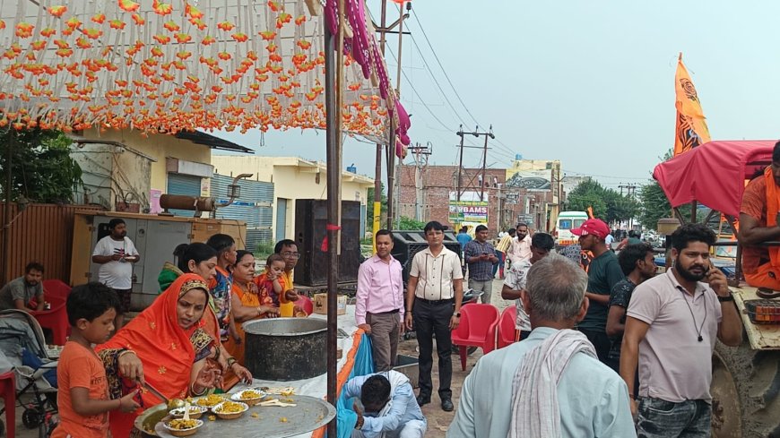 सावन के तीसरे सोमवार पर दातागंज में विशाल भंडारा: बदायूं के दातागंज में हजारों श्रद्धालुओं ने ग्रहण किया प्रसाद