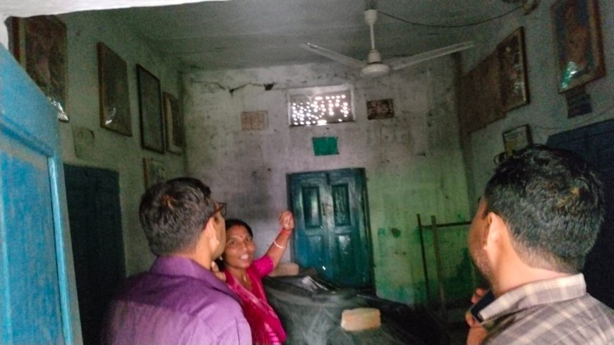 महात्मा गांधी भंवर कलां गेट स्कूल का निरीक्षण:  6 कमरे जर्जर, पानी भरने से स्कूल परिसर में फिसलन