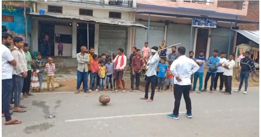 नाग पंचमी पर मटकी फोड़ प्रतियोगिता का आयोजन