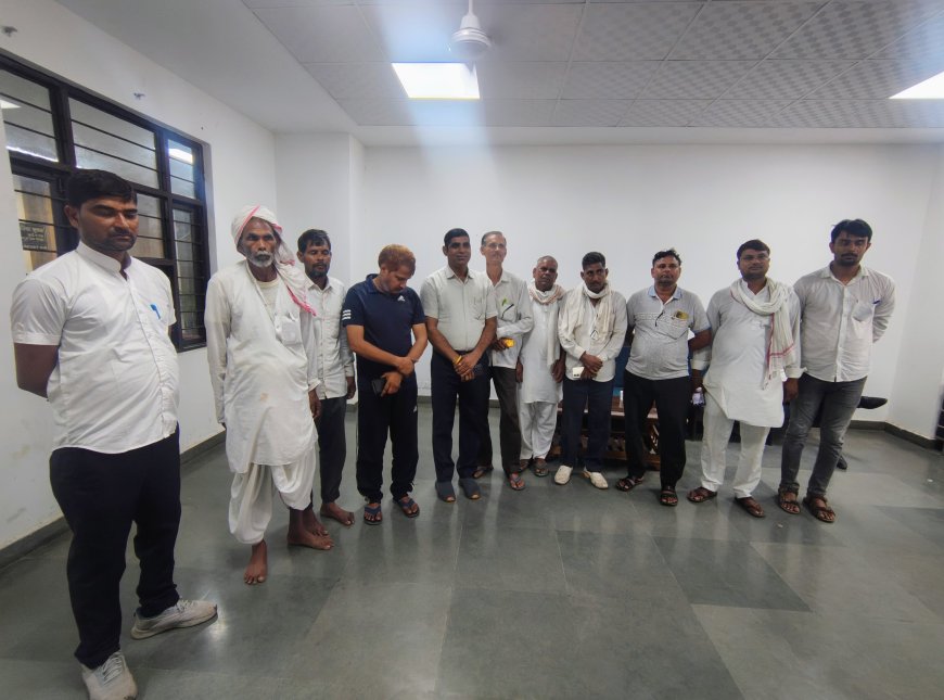 बिचगावा विद्युत करंट से कावड़िया  हादसे को लेकर पिछले आठ दिनों से चल रहा अनशन व धरना हुआ समाप्त