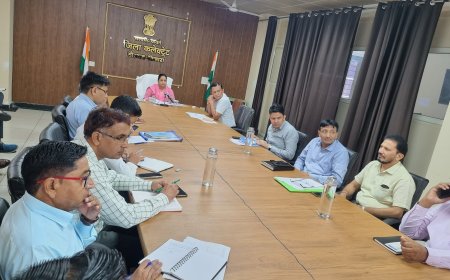 15 अगस्त की तैयारी के लिए अतिरिक्त जिला कलेक्टर ने अधिकारियों को दिए निर्देश