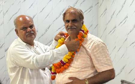 नगरपालिका वैर में कनिष्ठ अभियंता राजेश उपाध्याय की सेवानिवृत्ति होने पर  भावभीनी विदाई