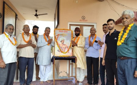 टोडी मीणा छात्रावास में धूम धाम से मनाया विश्व आदिवासी दिवस