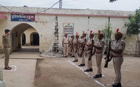 जिला पुलिस अधीक्षक ने अलवर जिले के राजगढ़, टहला थाने सहित पुलिस उपाधीक्षक कार्यालय का किया निरीक्षण दिए आवश्यक दिशा निर्देश