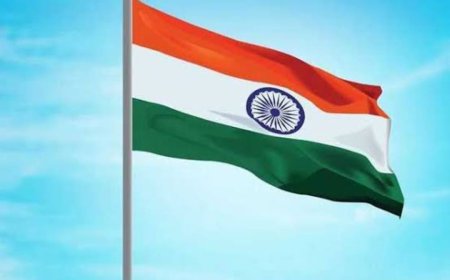 राष्ट्रीय ध्वज  तिरंगा को गलत लगाने पर हो सकती है, 3 साल की जेल